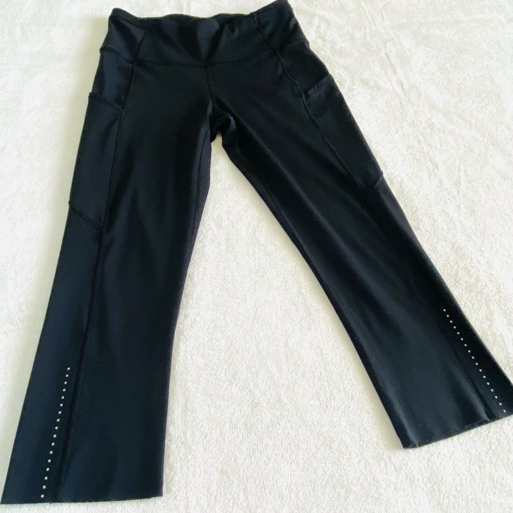 LULULEMON FAST & FREE CROP II NULUX 19” - Picture 2 of 8